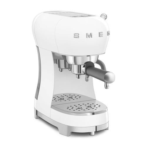 cafetera espresso Smeg ECF02WHEU