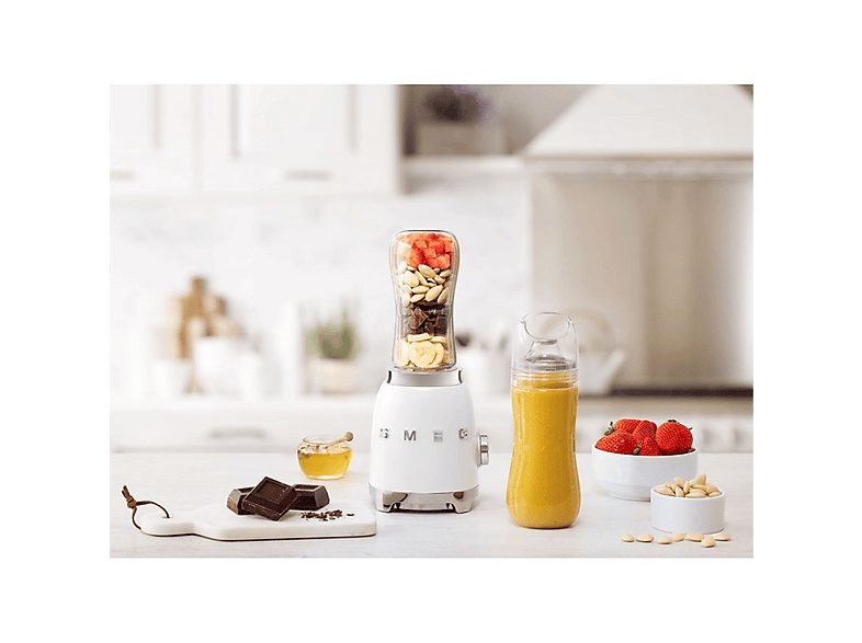 1:batidora-de-vaso-smeg-pbf01wheu-300-w-06-l-blanco-1.jpg|2:batidora-de-vaso-smeg-pbf01wheu-300-w-06-l-blanco-2.jpg|3:batidora-de-vaso-smeg-pbf01wheu-300-w-06-l-blanco-3.jpg|4:batidora-de-vaso-smeg-pbf01wheu-300-w-06-l-blanco-4.jpg|5:batidora-de-vaso-smeg