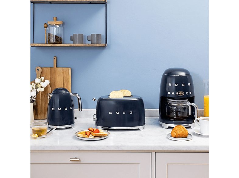 1:cafetera-de-goteo-smeg-dcf02nbeu-1050-w-12-tazas-azul-marino-1.jpg|2:cafetera-de-goteo-smeg-dcf02nbeu-1050-w-12-tazas-azul-marino-2.jpg|3:cafetera-de-goteo-smeg-dcf02nbeu-1050-w-12-tazas-azul-marino-3.jpg|4:cafetera-de-goteo-smeg-dcf02nbeu-1050-w-12-taz