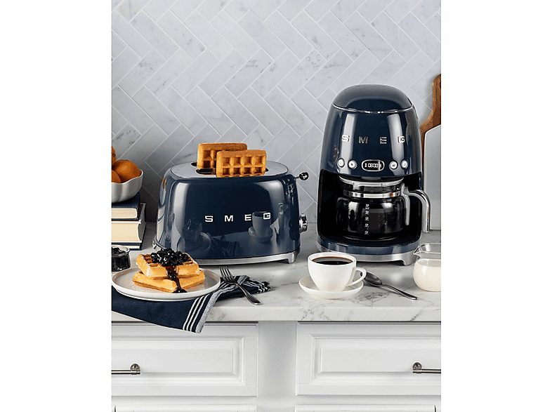 1:cafetera-de-goteo-smeg-dcf02nbeu-1050-w-12-tazas-azul-marino-1.jpg|2:cafetera-de-goteo-smeg-dcf02nbeu-1050-w-12-tazas-azul-marino-2.jpg|3:cafetera-de-goteo-smeg-dcf02nbeu-1050-w-12-tazas-azul-marino-3.jpg|4:cafetera-de-goteo-smeg-dcf02nbeu-1050-w-12-taz