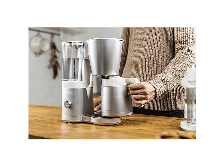 1:cafetera-de-goteo-zwilling-53106-000-0-1860-w-125-l-12-tazas-plata-blanco-1.jpg|2:cafetera-de-goteo-zwilling-53106-000-0-1860-w-125-l-12-tazas-plata-blanco-2.jpg|3:cafetera-de-goteo-zwilling-53106-000-0-1860-w-125-l-12-tazas-plata-blanco-3.jpg|4:cafeter