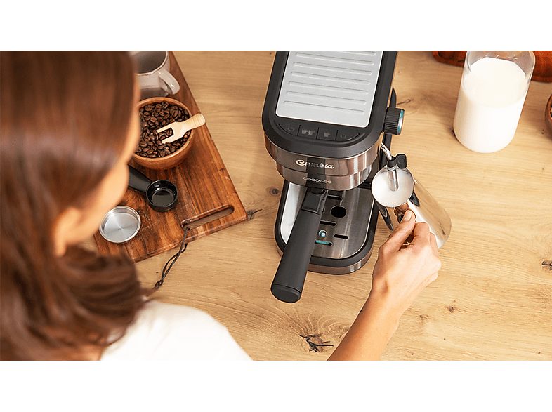 1:cafetera-express-cecotec-cafelizzia-890-dark-20-bar-1350-w-2-tazas-negro-1.jpg|2:cafetera-express-cecotec-cafelizzia-890-dark-20-bar-1350-w-2-tazas-negro-2.jpg|3:cafetera-express-cecotec-cafelizzia-890-dark-20-bar-1350-w-2-tazas-negro-3.jpg|4:cafetera-e