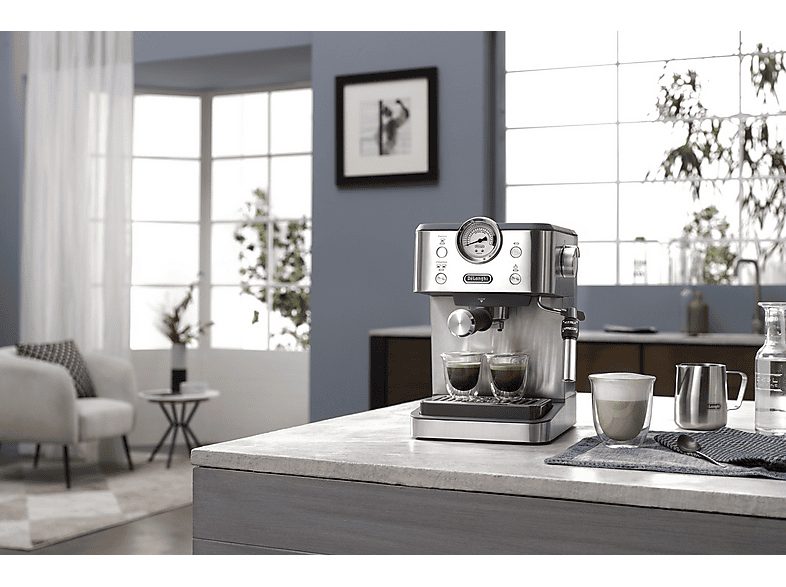 1:cafetera-express-delonghi-linea-classic-15-bar-1350-w-2-tazas-negro-acero-inoxidable-1.jpg|2:cafetera-express-delonghi-linea-classic-15-bar-1350-w-2-tazas-negro-acero-inoxidable-2.jpg|3:cafetera-express-delonghi-linea-classic-15-bar-1350-w-2-tazas-negro