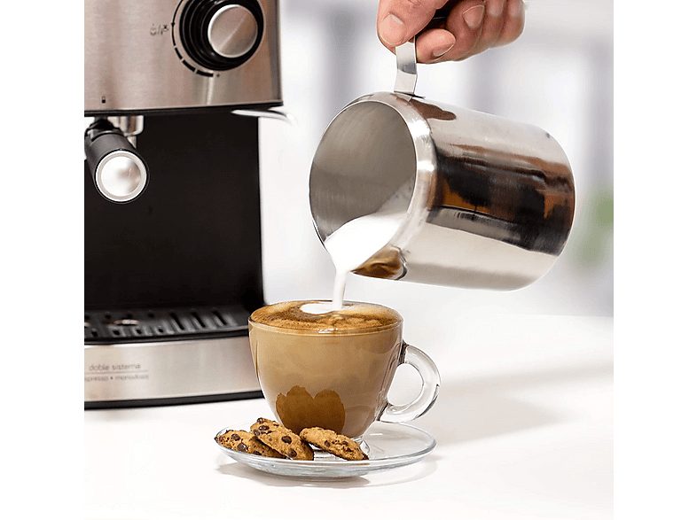 1:cafetera-express-ufesa-ce7240-20-bar-850-w-2-tazas-plata-y-negro-1.jpg|2:cafetera-express-ufesa-ce7240-20-bar-850-w-2-tazas-plata-y-negro-2.jpg|3:cafetera-express-ufesa-ce7240-20-bar-850-w-2-tazas-plata-y-negro-3.jpg|4:cafetera-express-ufesa-ce7240-20-b