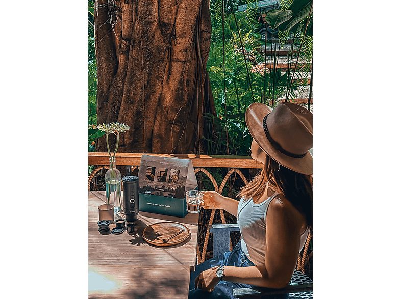 1:cafetera-portatil-outin-nano-bundle-90-w-space-grey-1.jpg|2:cafetera-portatil-outin-nano-bundle-90-w-space-grey-2.jpg|3:cafetera-portatil-outin-nano-bundle-90-w-space-grey-3.jpg|4:cafetera-portatil-outin-nano-bundle-90-w-space-grey-4.jpg|5:cafetera-port