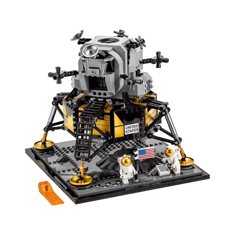 1:lego-10266-nasa-apollo-11-lunar-lander-1.jpg|2:lego-10266-nasa-apollo-11-lunar-lander-2.jpg