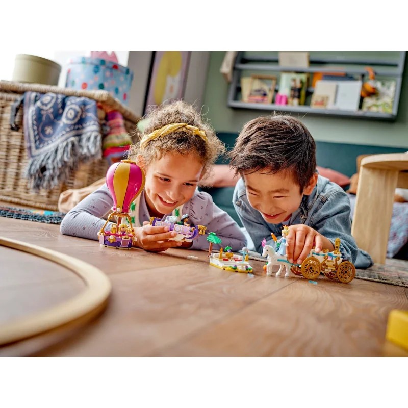 1:lego-43216-viaje-encantado-de-las-princesas-1.jpg|2:lego-43216-viaje-encantado-de-las-princesas-2.jpg|3:lego-43216-viaje-encantado-de-las-princesas-3.jpg|4:lego-43216-viaje-encantado-de-las-princesas-4.jpg|5:lego-43216-viaje-encantado-de-las-princesas-5