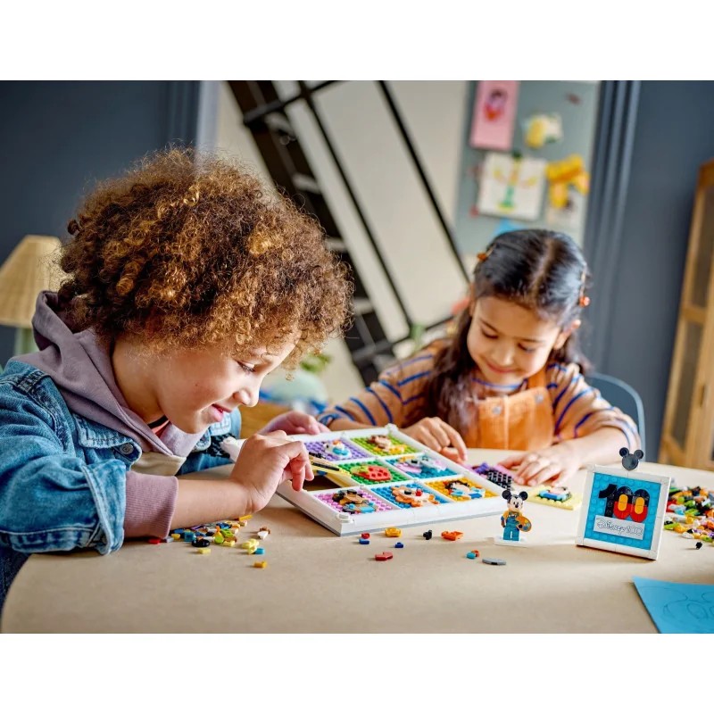 1:lego-43221-100-anos-de-iconos-de-la-animacion-disney-1.jpg|2:lego-43221-100-anos-de-iconos-de-la-animacion-disney-2.jpg|3:lego-43221-100-anos-de-iconos-de-la-animacion-disney-3.jpg|4:lego-43221-100-anos-de-iconos-de-la-animacion-disney-4.jpg|5:lego-4322