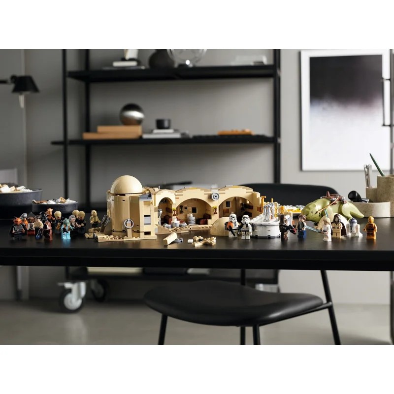 1:lego-75290-cantina-de-mos-eisley-1.jpg|2:lego-75290-cantina-de-mos-eisley-2.jpg|3:lego-75290-cantina-de-mos-eisley-3.jpg|4:lego-75290-cantina-de-mos-eisley-4.jpg|5:lego-75290-cantina-de-mos-eisley-5.jpg|6:lego-75290-cantina-de-mos-eisley-6.jpg|7:lego-75