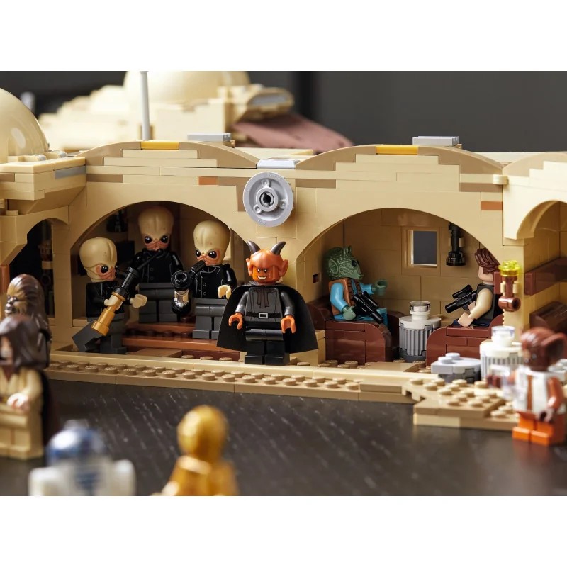 1:lego-75290-cantina-de-mos-eisley-1.jpg|2:lego-75290-cantina-de-mos-eisley-2.jpg|3:lego-75290-cantina-de-mos-eisley-3.jpg|4:lego-75290-cantina-de-mos-eisley-4.jpg|5:lego-75290-cantina-de-mos-eisley-5.jpg|6:lego-75290-cantina-de-mos-eisley-6.jpg|7:lego-75