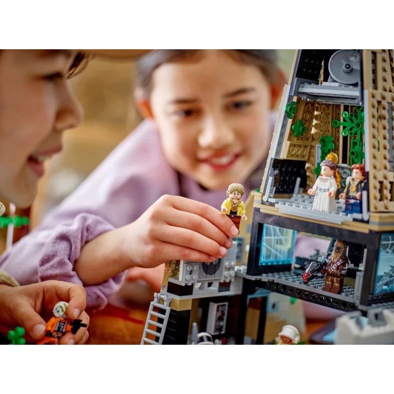 1:lego-75365-base-rebelde-de-yavin-4-1.jpg|2:lego-75365-base-rebelde-de-yavin-4-2.jpg|3:lego-75365-base-rebelde-de-yavin-4-3.jpg|4:lego-75365-base-rebelde-de-yavin-4-4.jpg|5:lego-75365-base-rebelde-de-yavin-4-5.jpg|6:lego-75365-base-rebelde-de-yavin-4-6.j