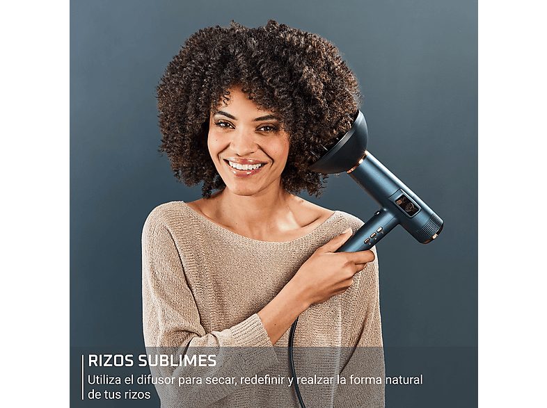 1:secador-rowenta-maestria-for-you-hy9430-1800-w-pantalla-led-integrada-225-kmh-6-accesorios-estuche-premium-azul-metalizado-1.jpg|2:secador-rowenta-maestria-for-you-hy9430-1800-w-pantalla-led-integrada-225-kmh-6-accesorios-estuche-premium-azul-metalizado