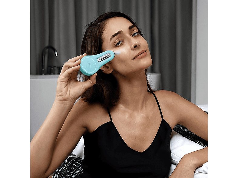 1:tonificador-facial-foreo-bear-2-go-disenado-para-el-contorno-de-ojos-y-labios-tecnologia-t-sonic-anti-shock-system-cara-azul-artico-1.jpg|2:tonificador-facial-foreo-bear-2-go-disenado-para-el-contorno-de-ojos-y-labios-tecnologia-t-sonic-anti-shock-syste